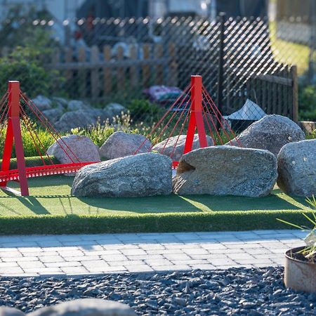 Halens Camping Och Stugby Olofstrom Exterior photo