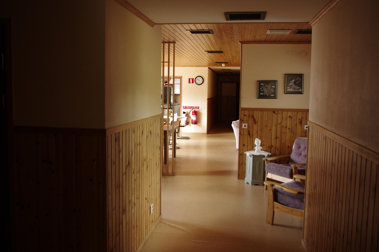 Halens Camping Och Stugby Olofstrom Exterior photo