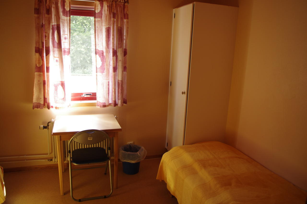 Halens Camping Och Stugby Olofstrom Room photo